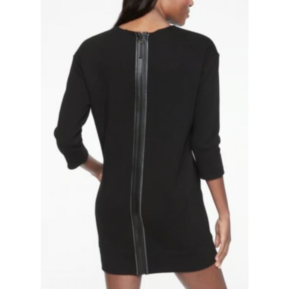 Athleta Cozy Karma Back Zip Sweatshirt Dress Shift Sz XS Black Pockets Oversized